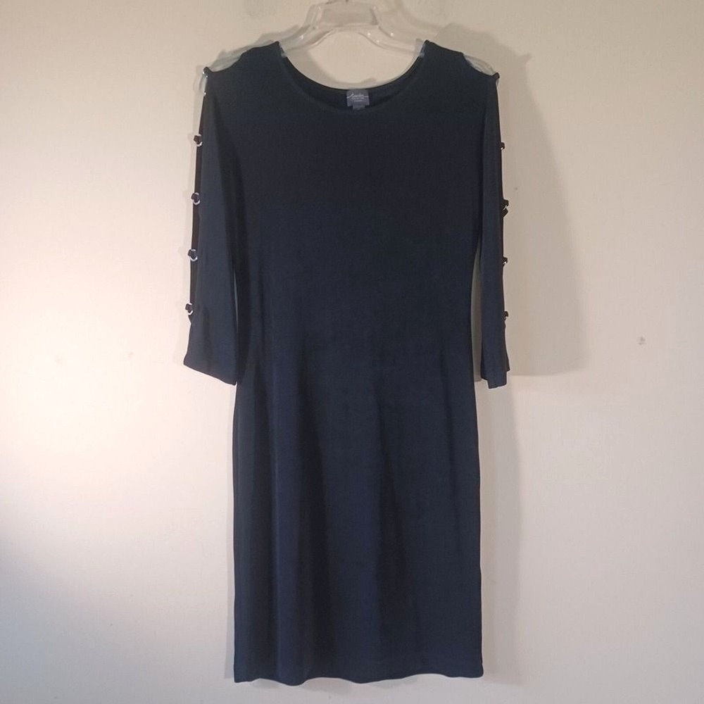 Chicos Travelers Black Sheath Dress S Liquid Knit 3/4 Sleeve Knee Length Stretch